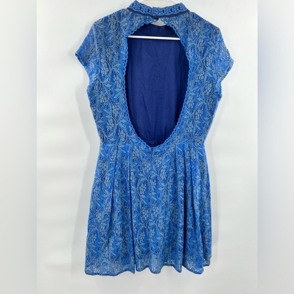 Louche blue open back lace overlay dress size 14 - Picture 6 of 11